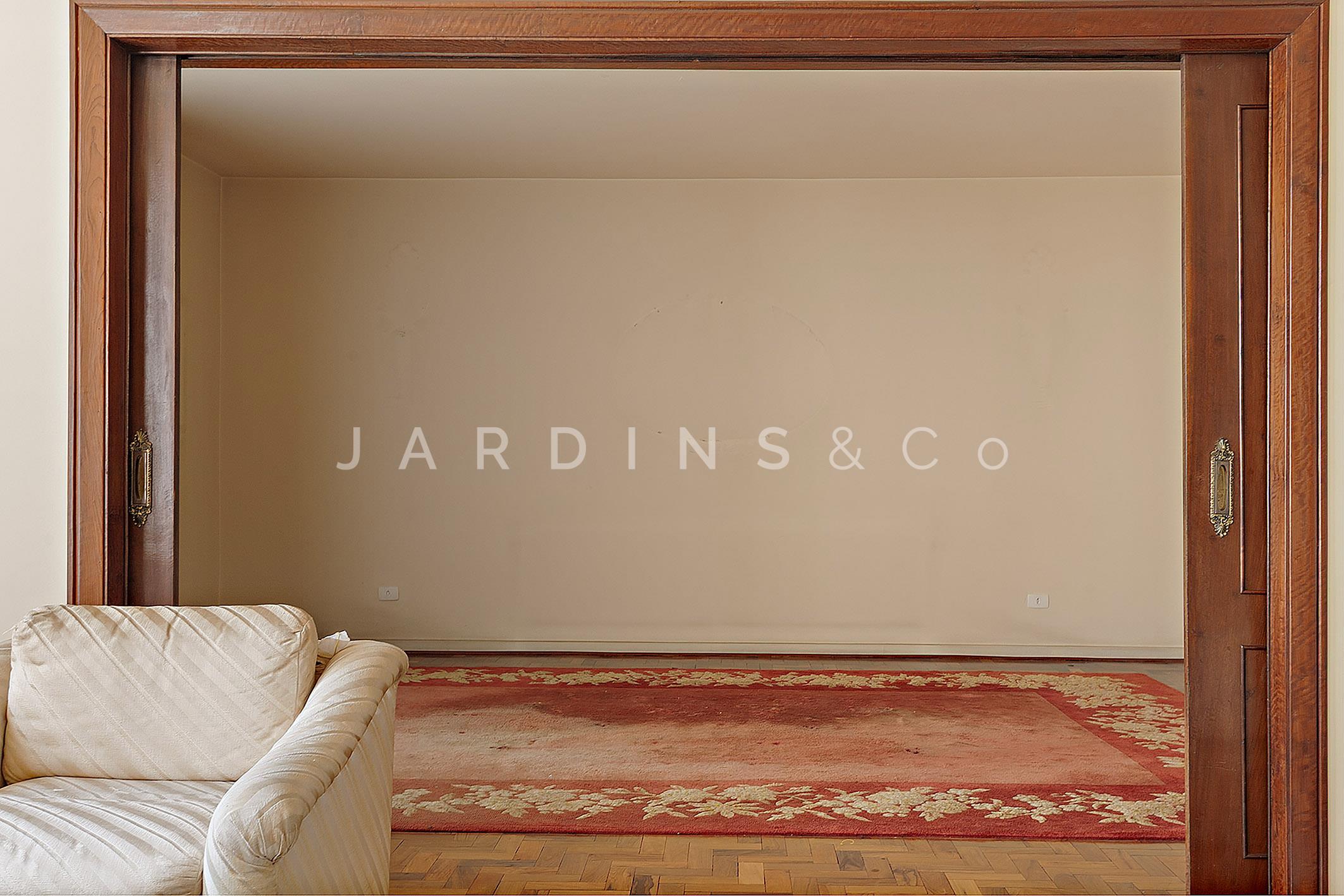 Apartamento no Paraíso