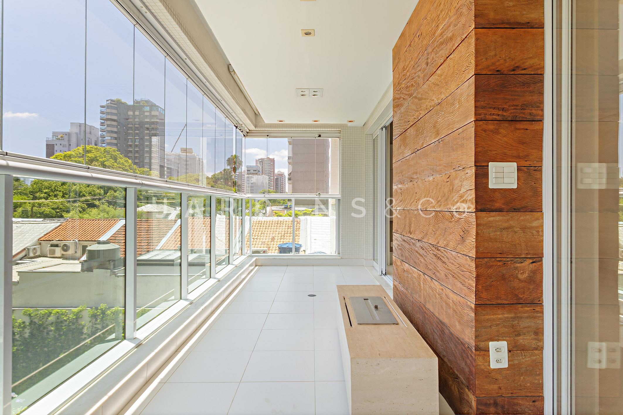 Apartamento no Indianópolis