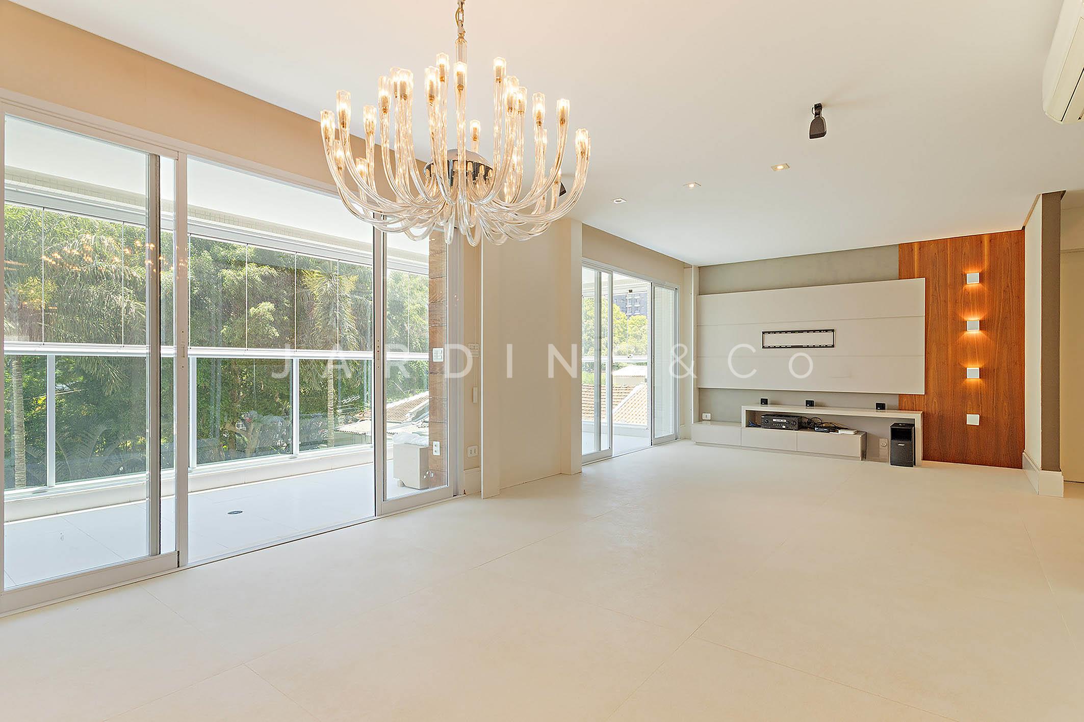 Apartamento no Indianópolis