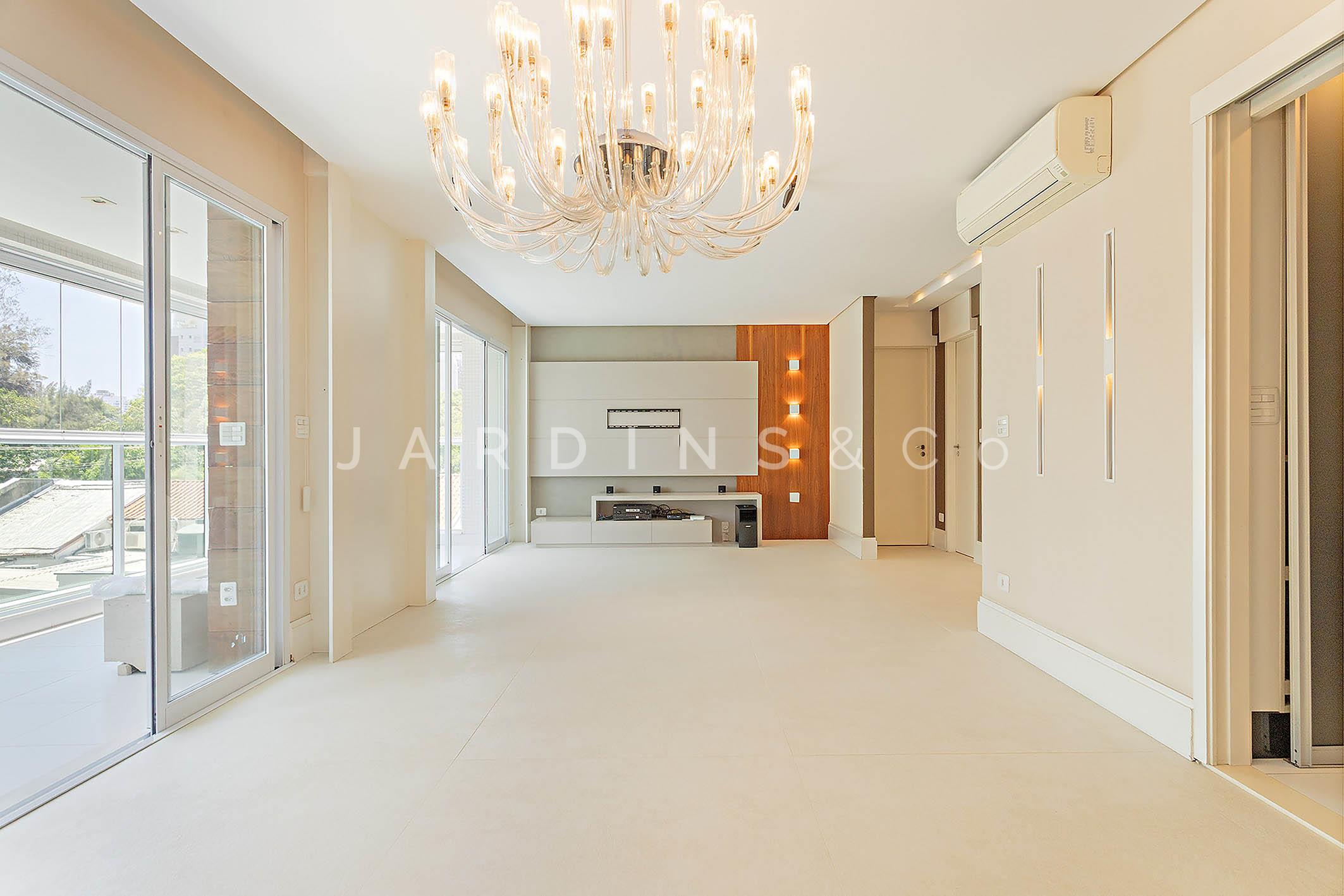 Apartamento no Indianópolis