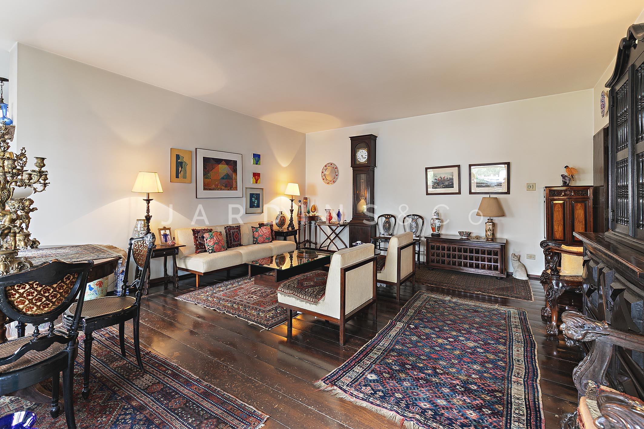 Apartamento no Cerqueira César