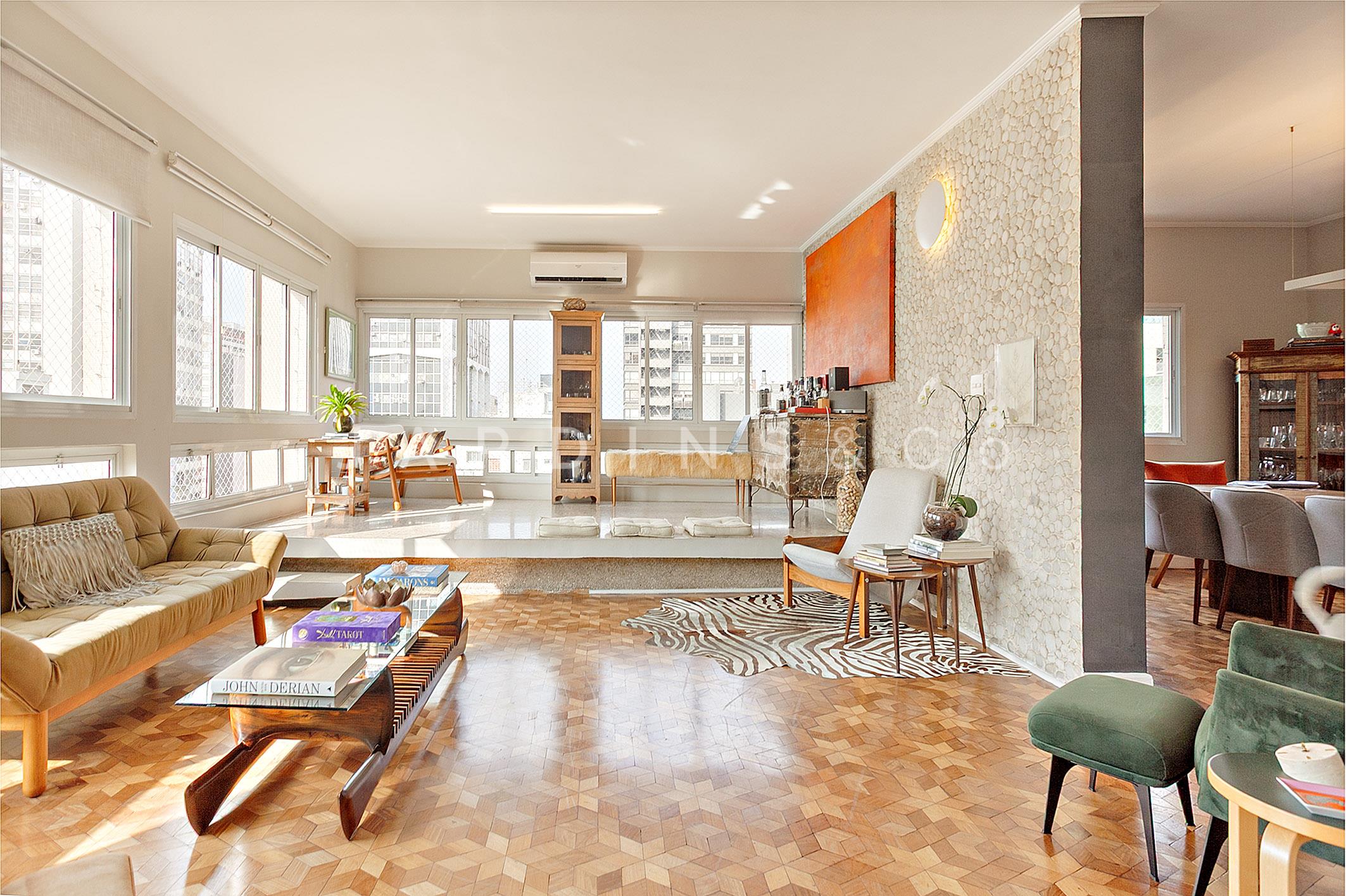 Apartamento no Paraíso