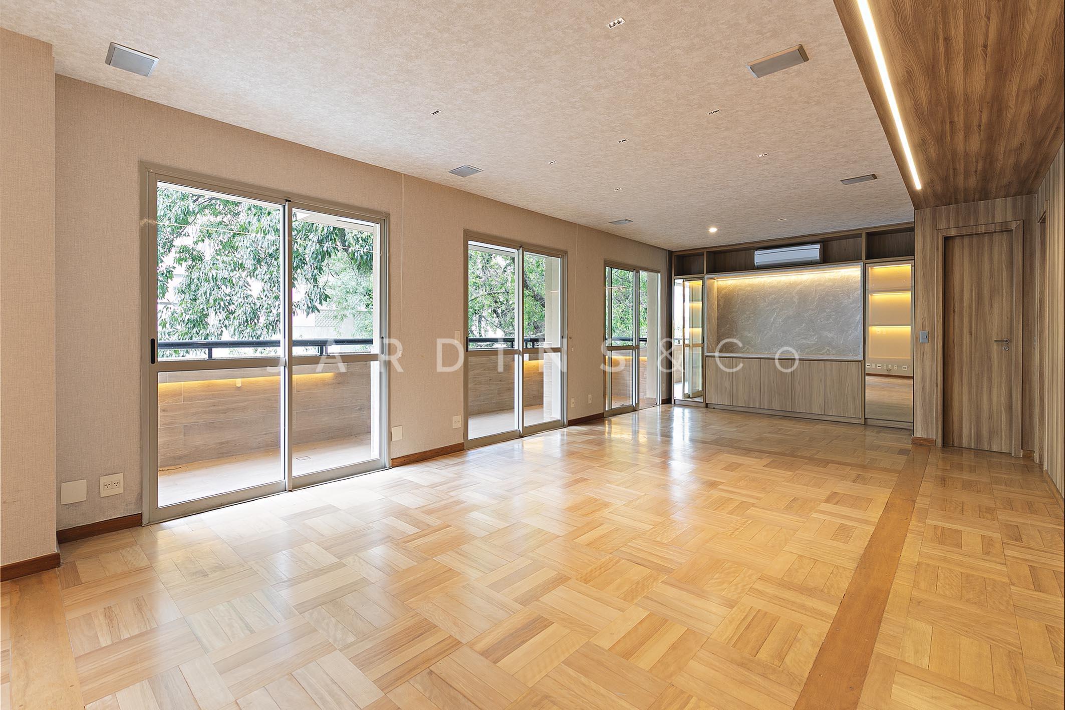 Apartamento no Paraíso