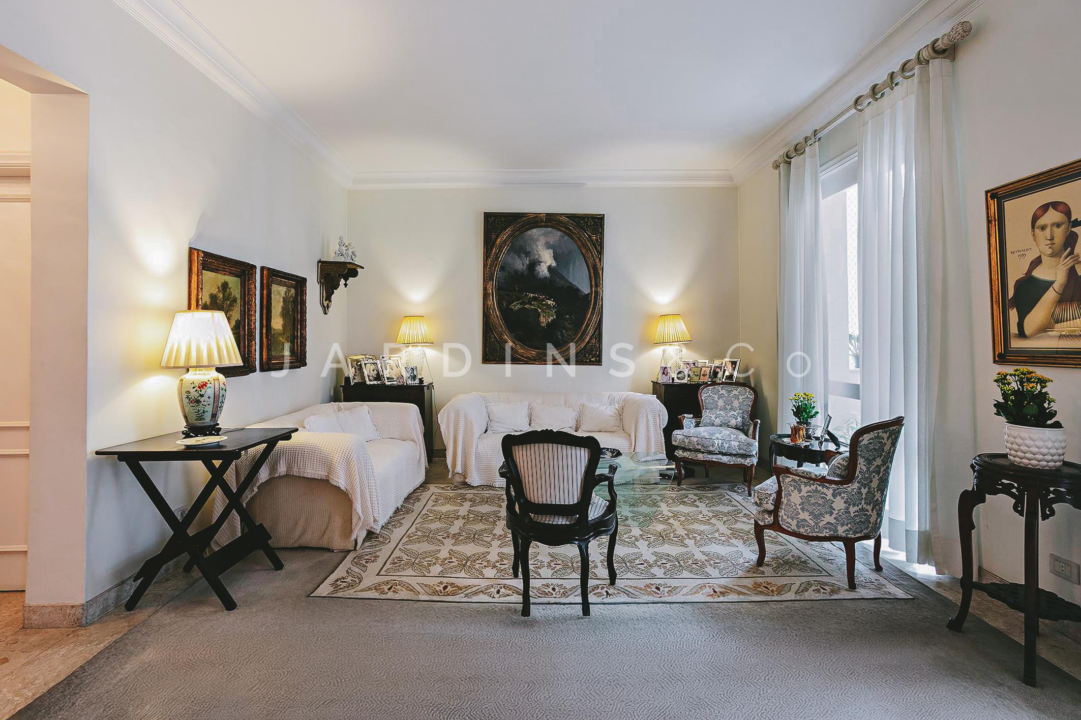 Apartamento no Cerqueira César