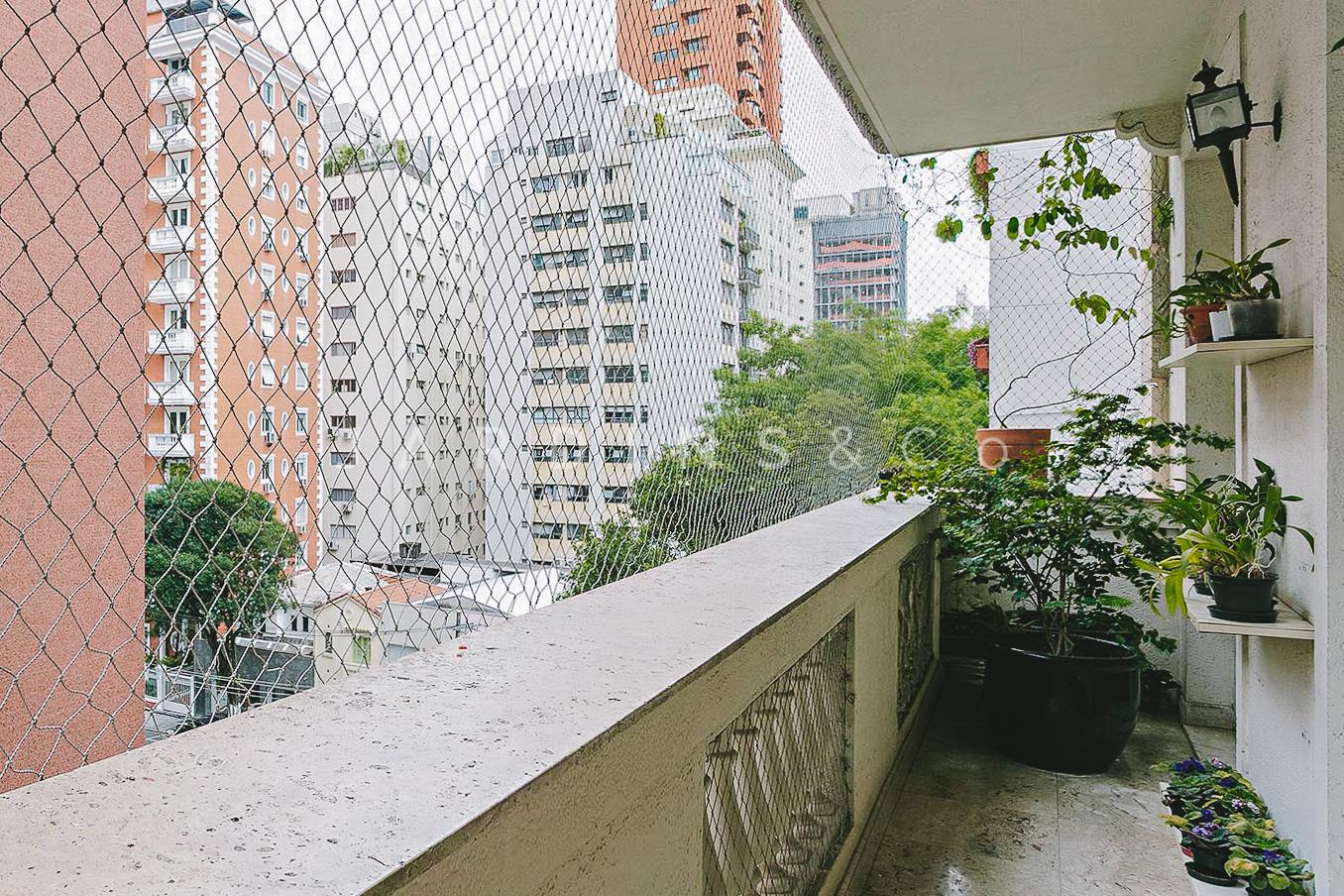 Apartamento no Cerqueira César