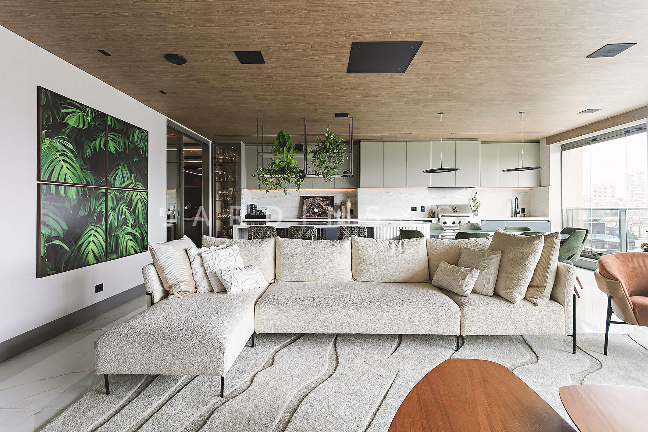 Apartamento no Real Parque