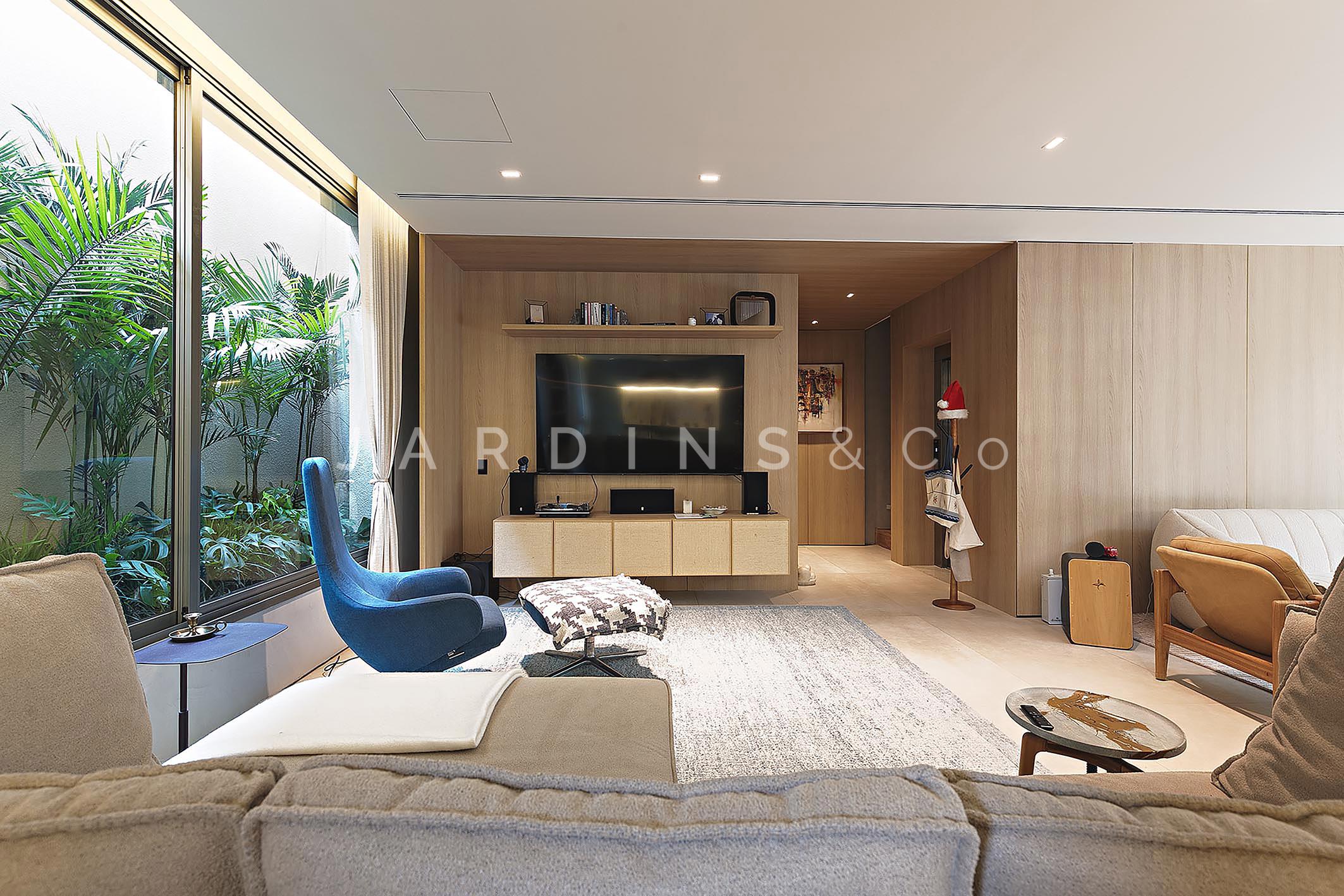 Casa em Condomínio no Jardim Sílvia