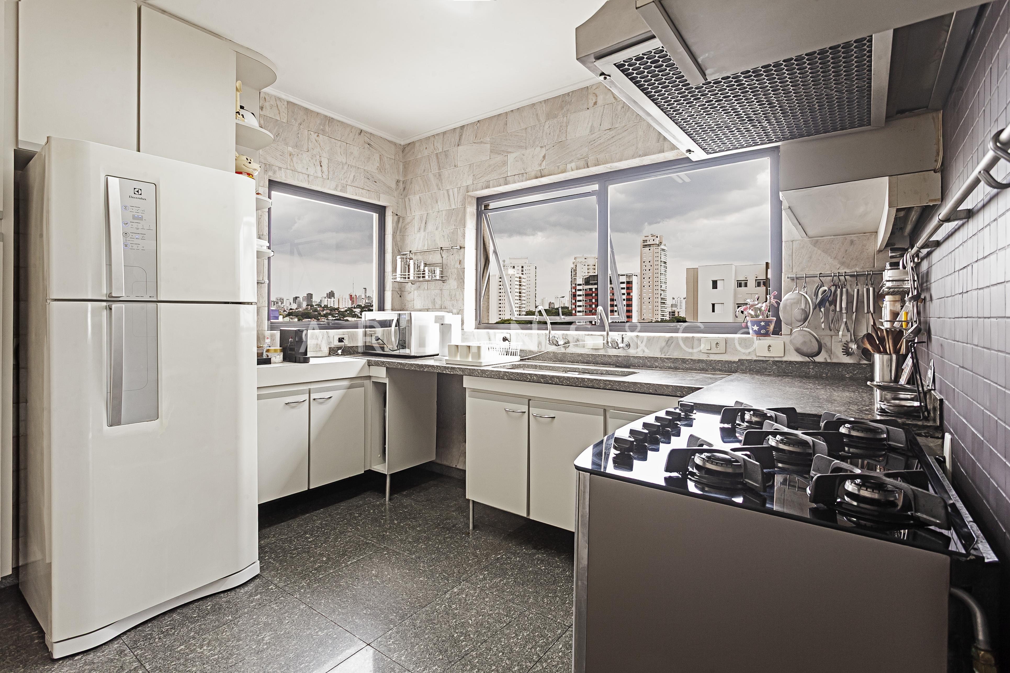 Apartamento no Alto da Lapa