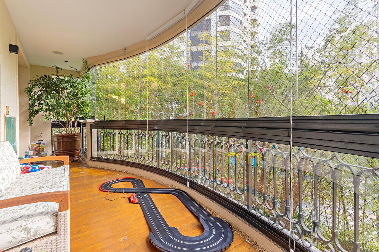 Apartamento no Campo Belo