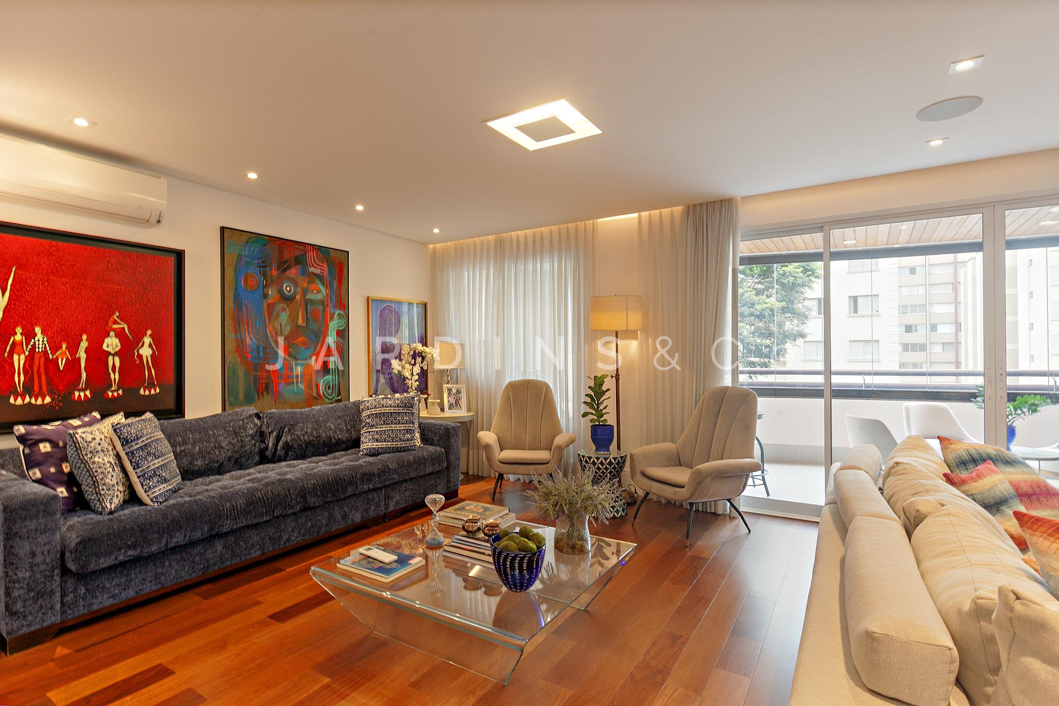 Apartamento no Indianópolis