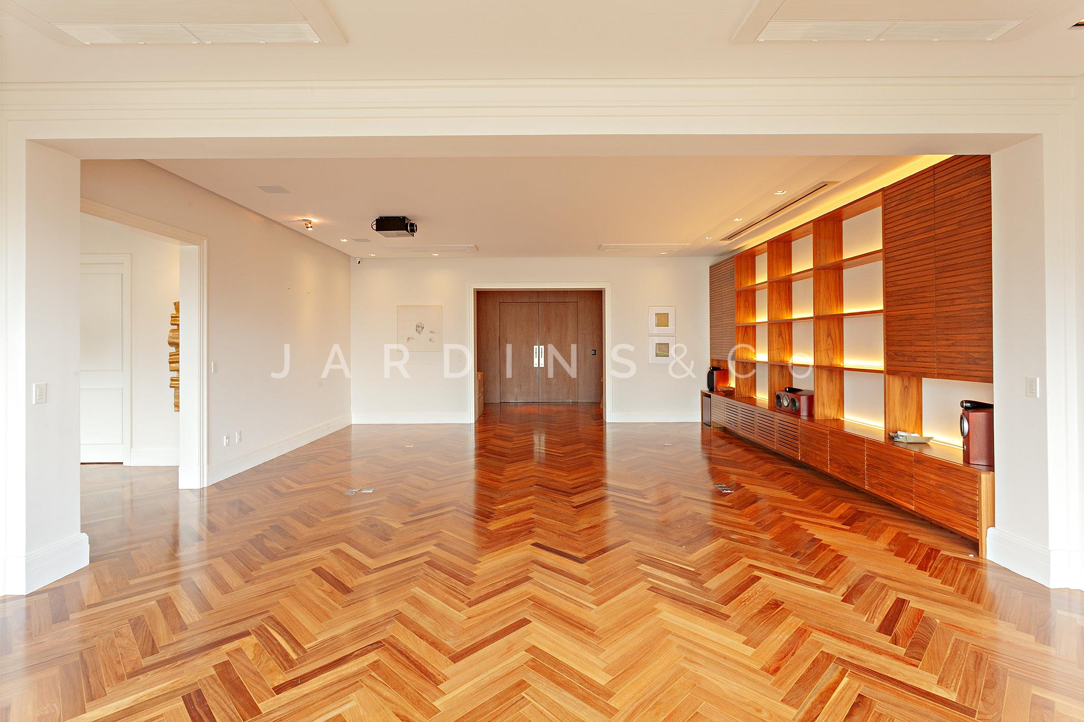 Apartamento no Jardim Europa