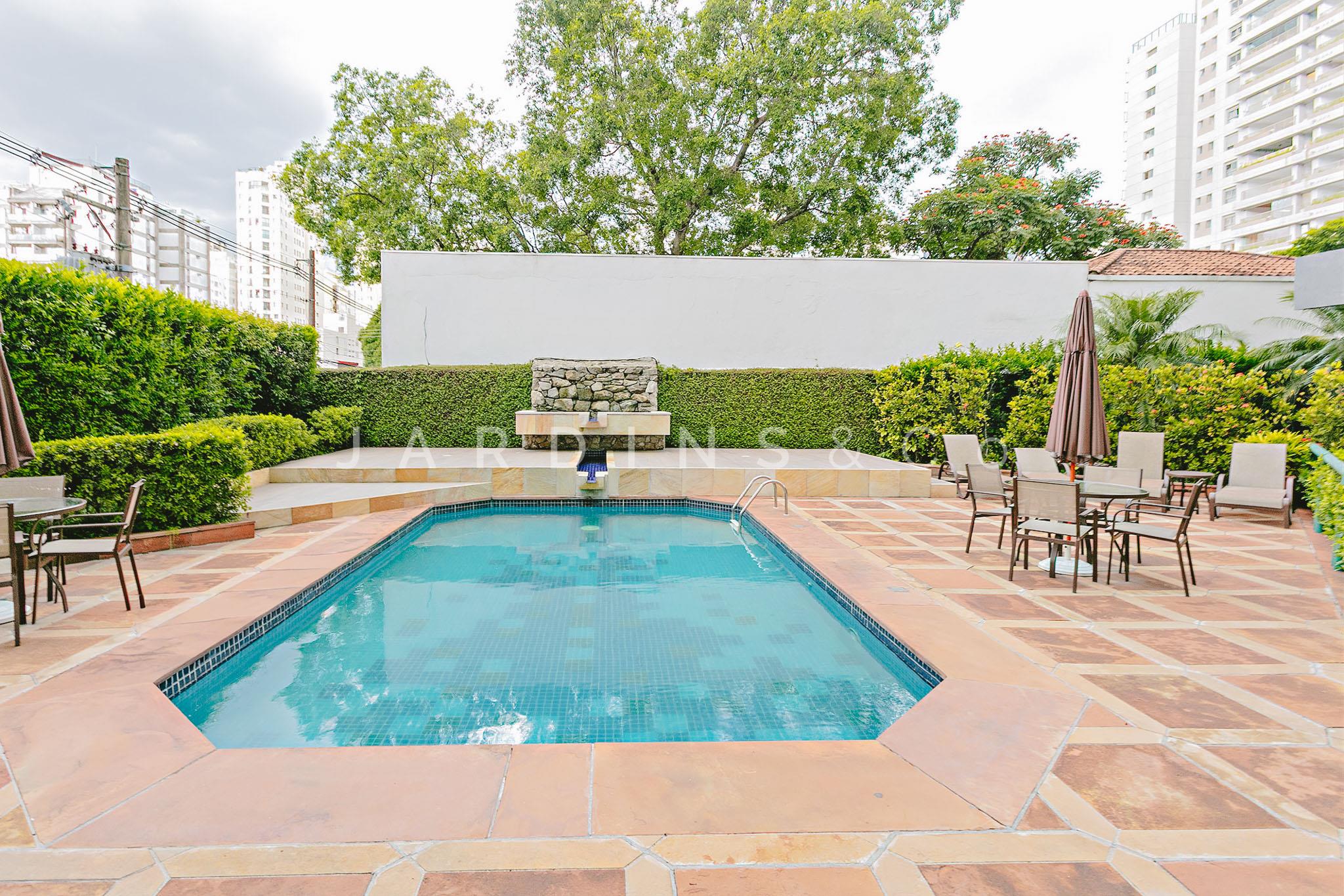 Apartamento no Moema Pássaros