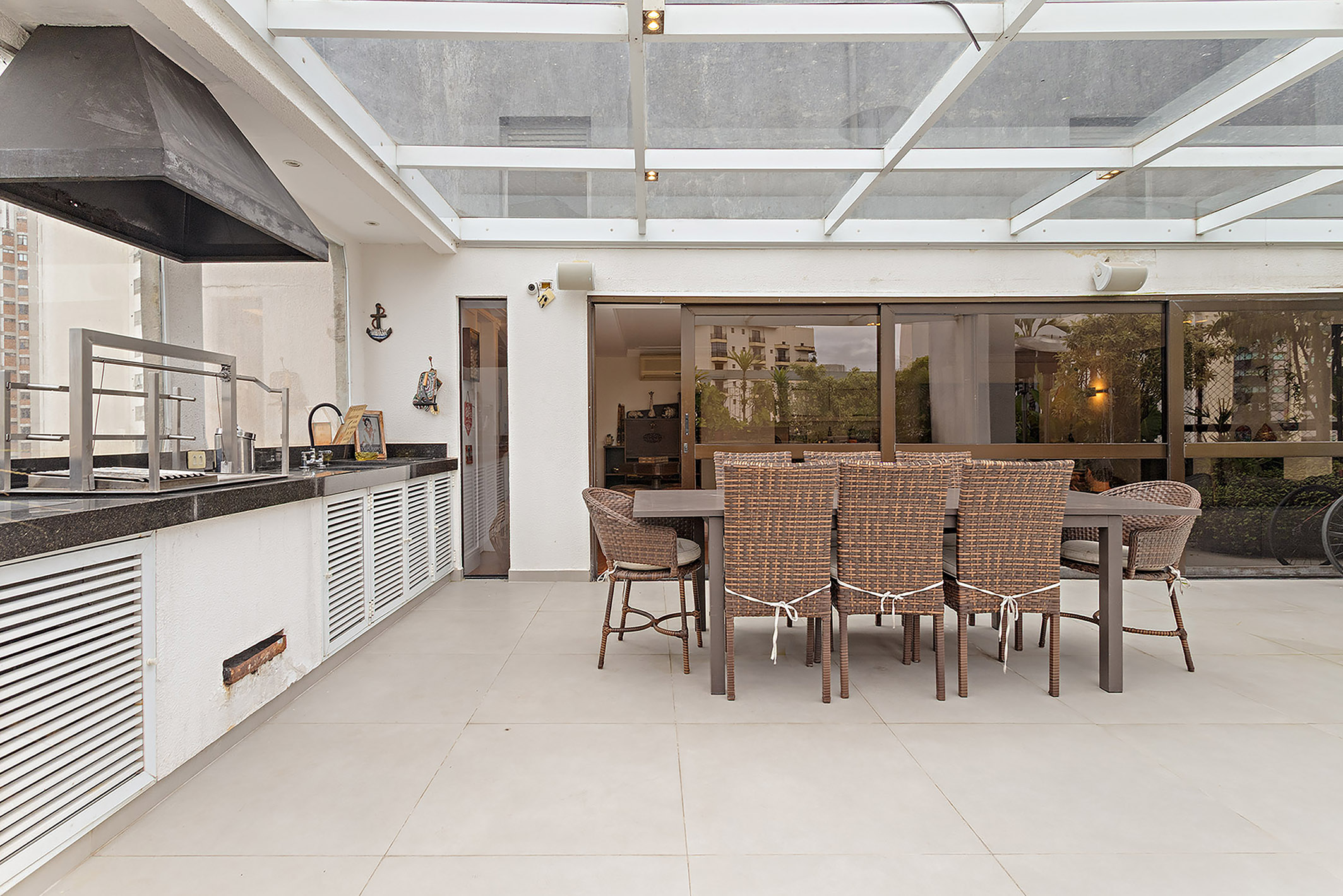 Apartamento no Real Parque