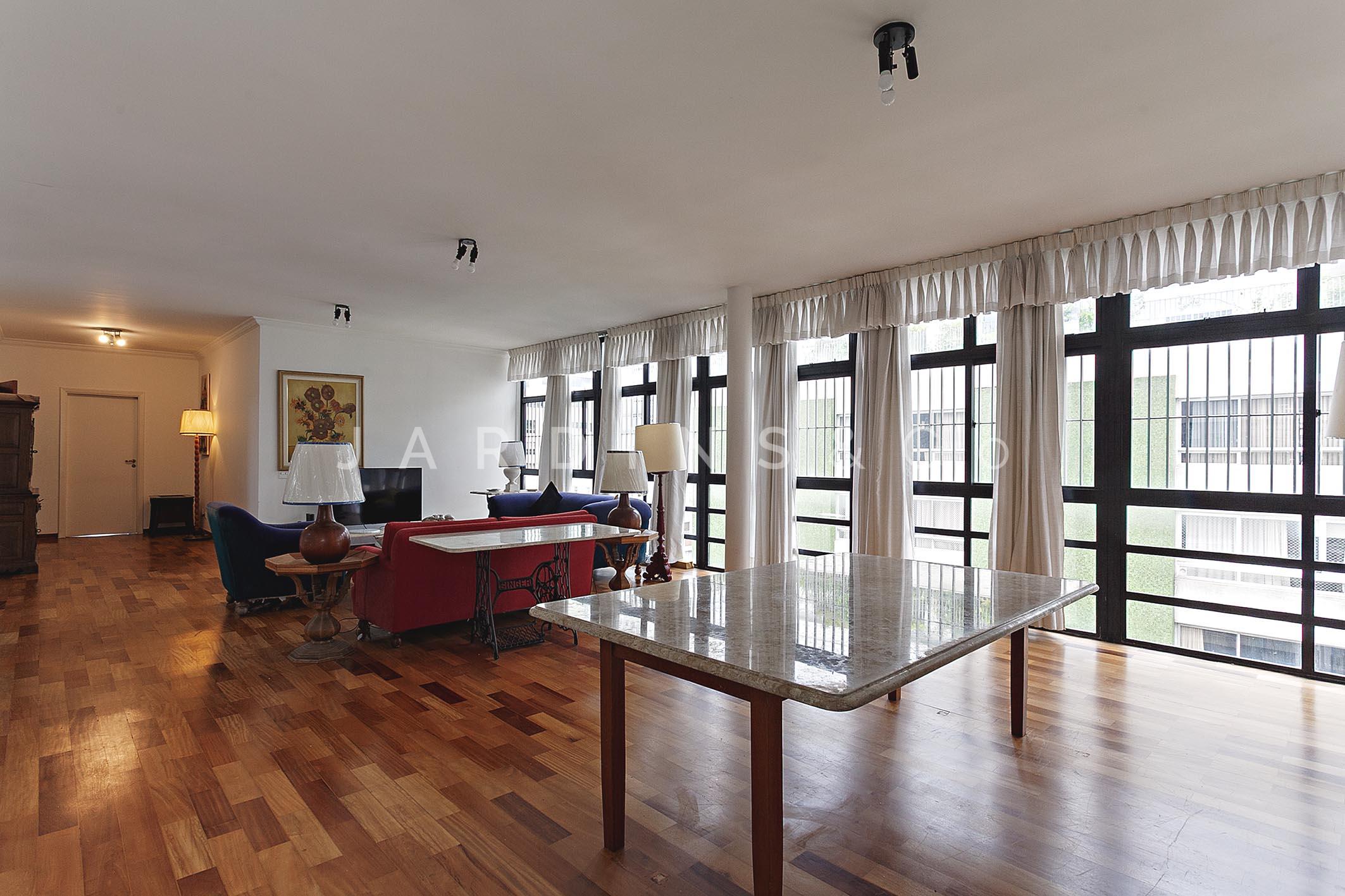 Cobertura no Jardim Paulista