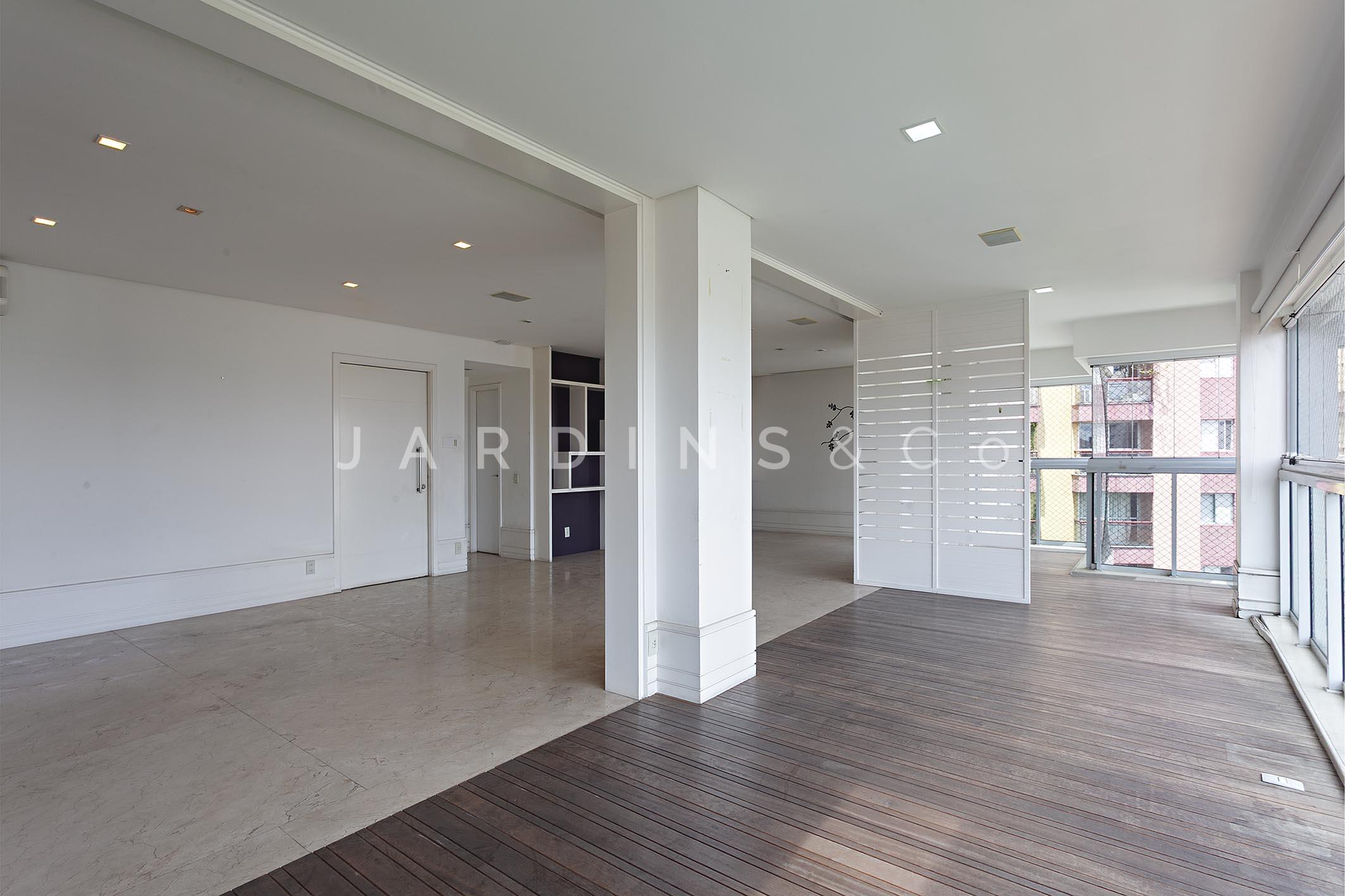 Apartamento no Paraíso