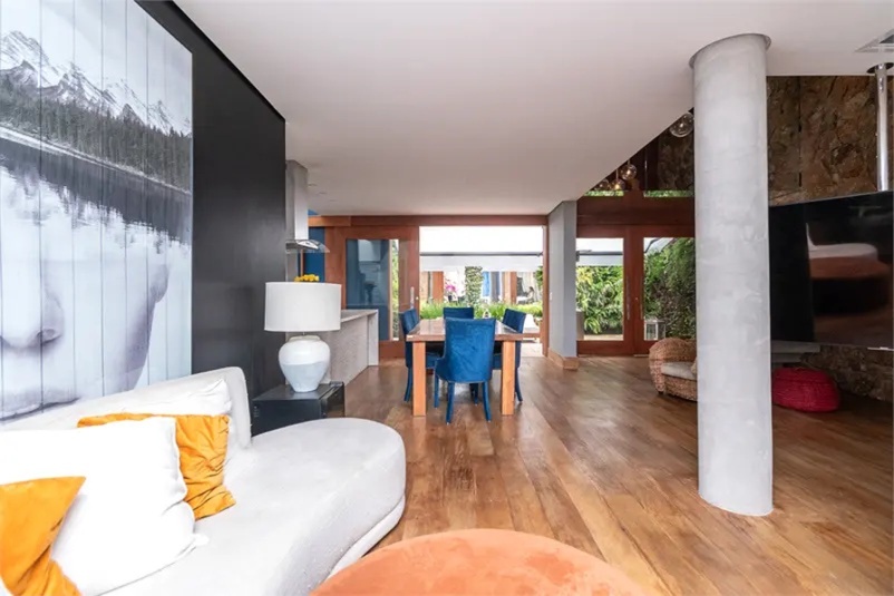 Casa em Condomínio no Alto de Pinheiros