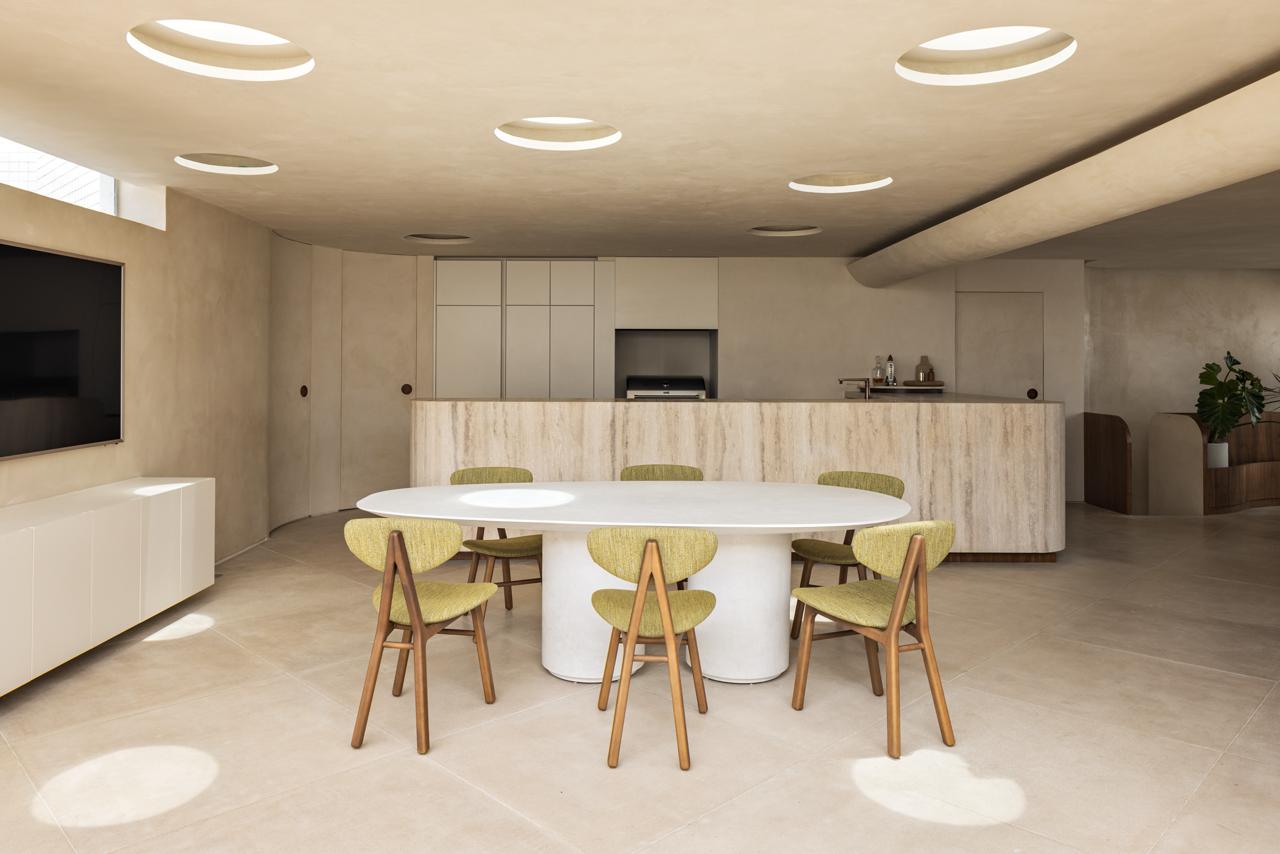 Cobertura no Indianópolis