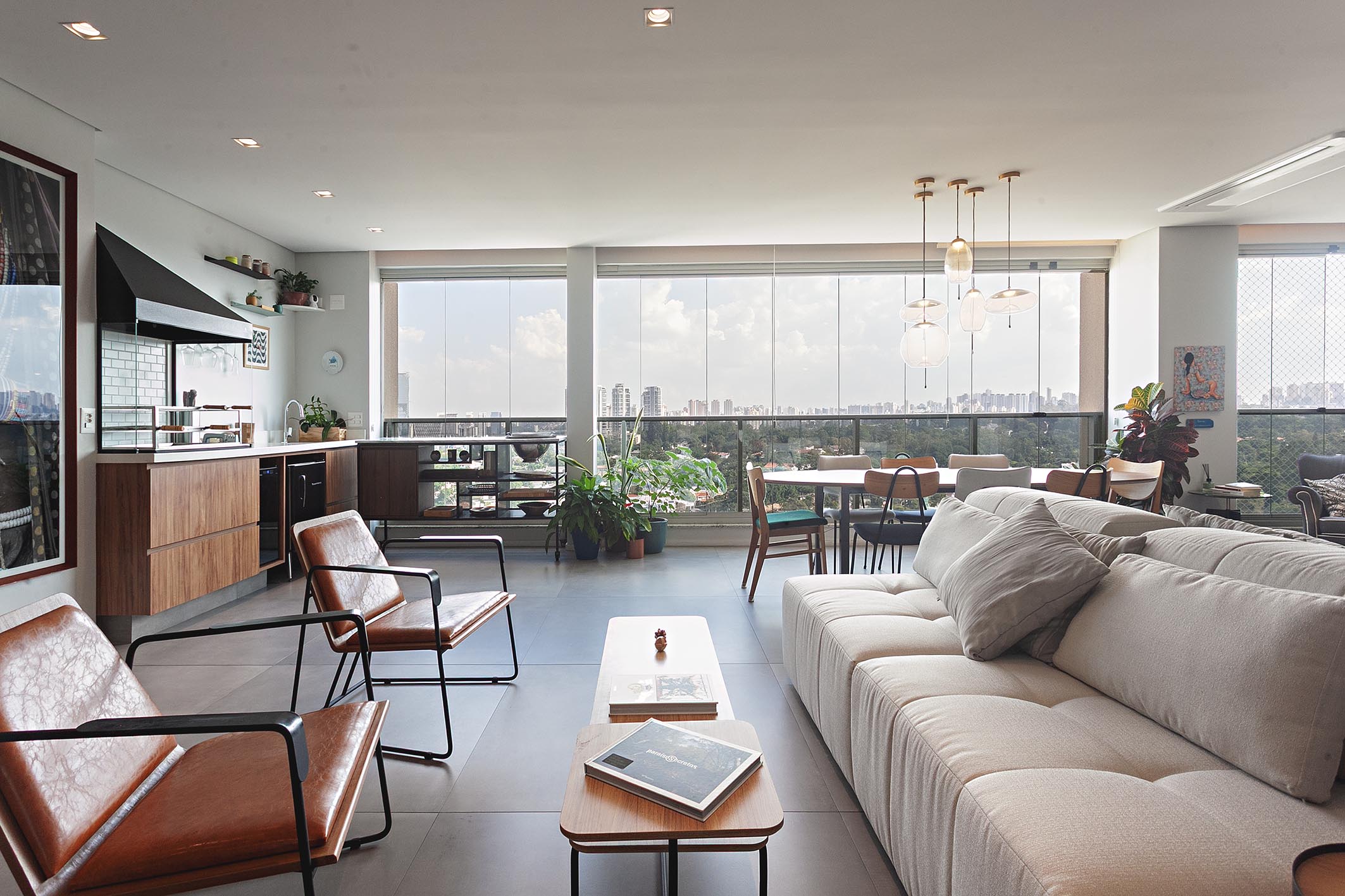 Apartamento no Real Parque