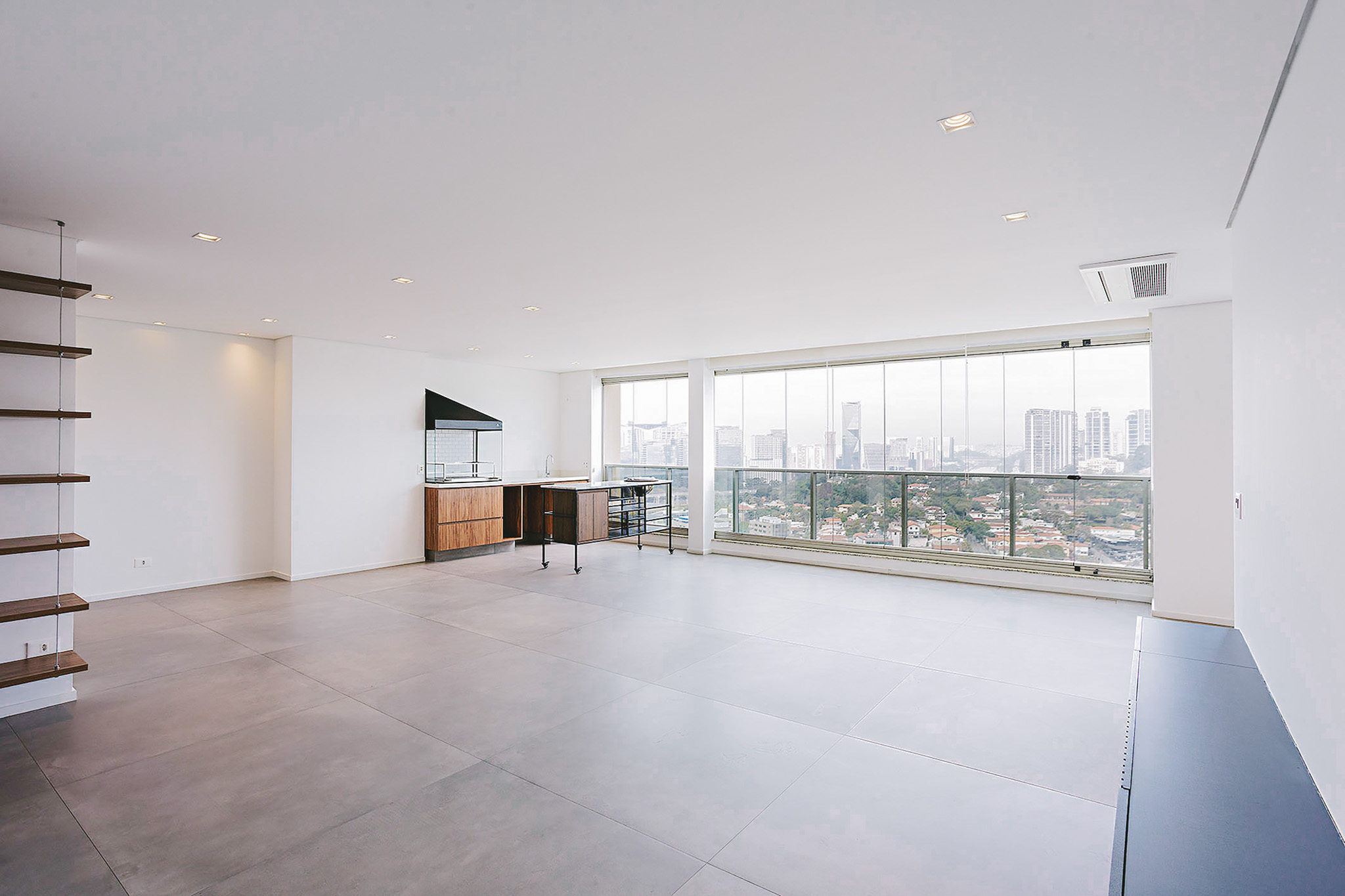 Apartamento no Real Parque