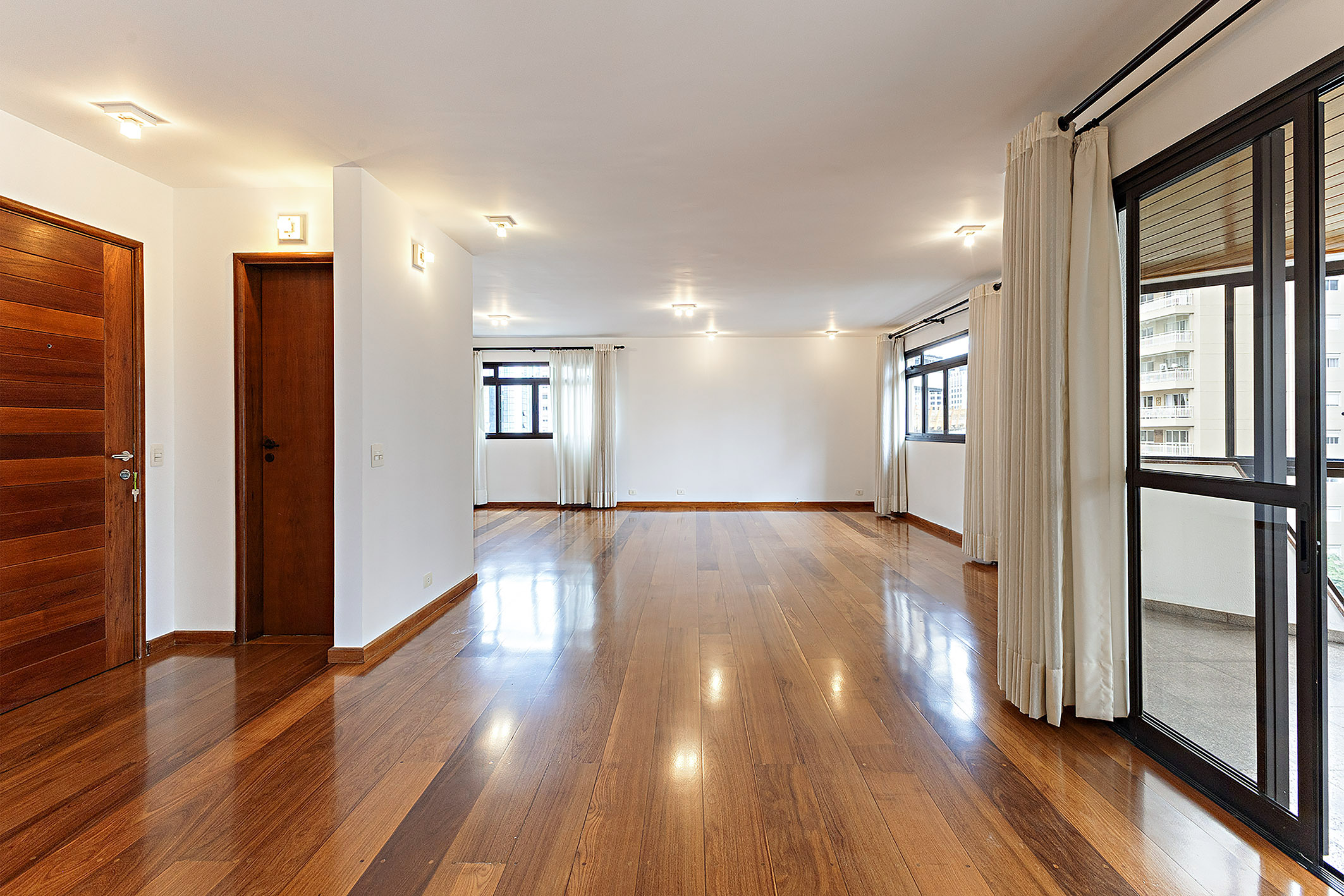 Apartamento no Indianópolis