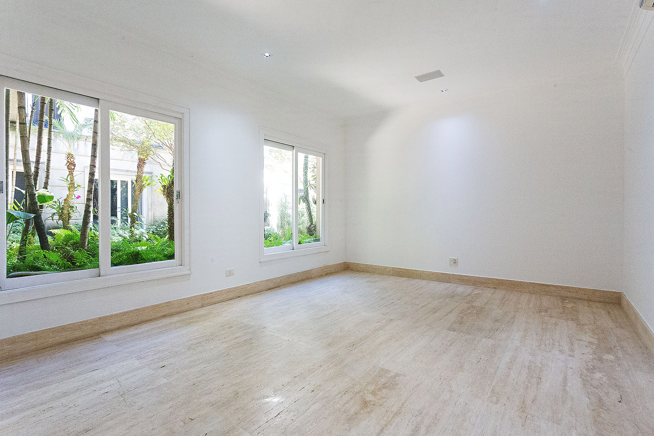 Casa em Condomínio no Jardim Europa