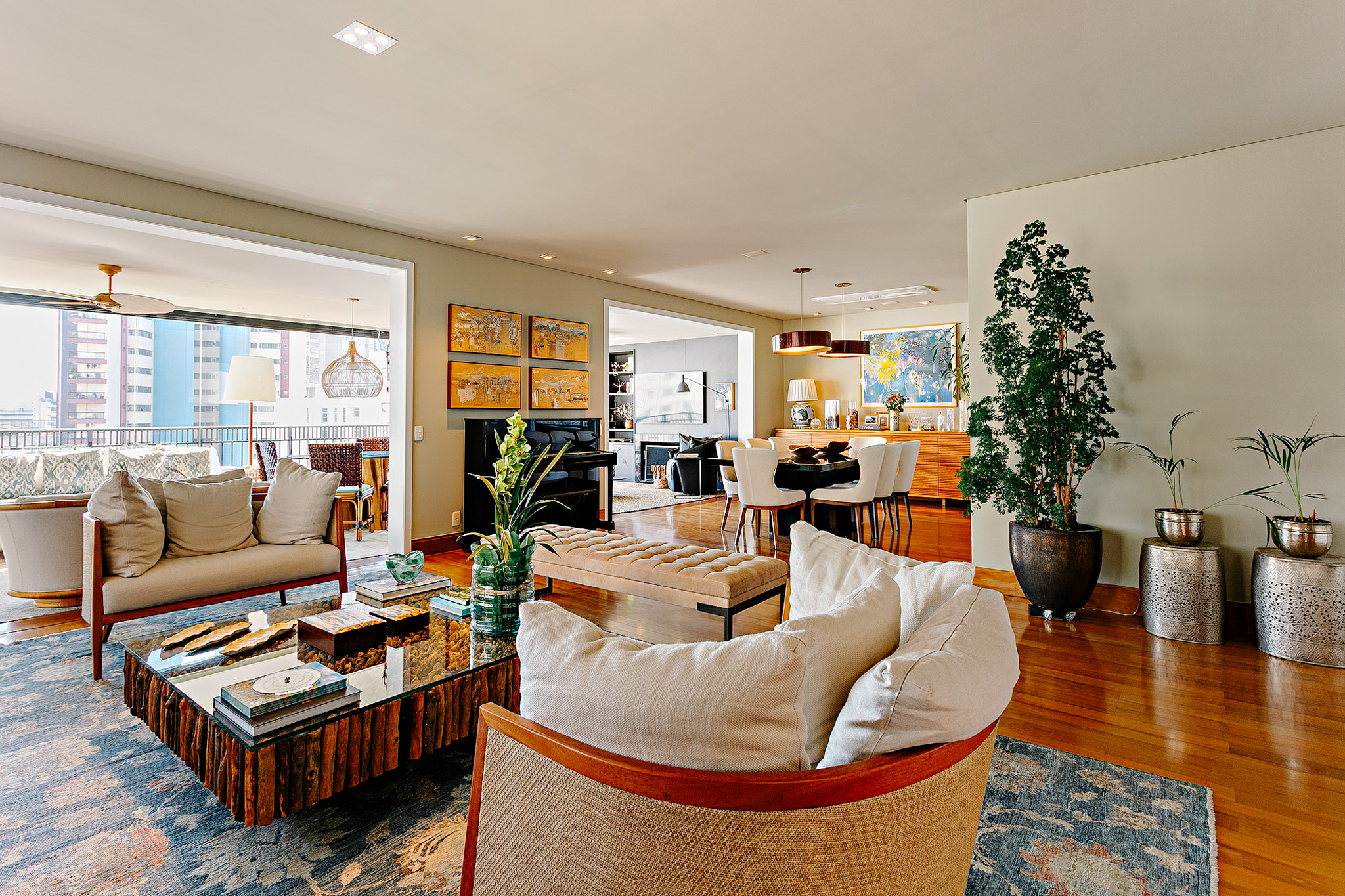 Apartamento no Paraíso