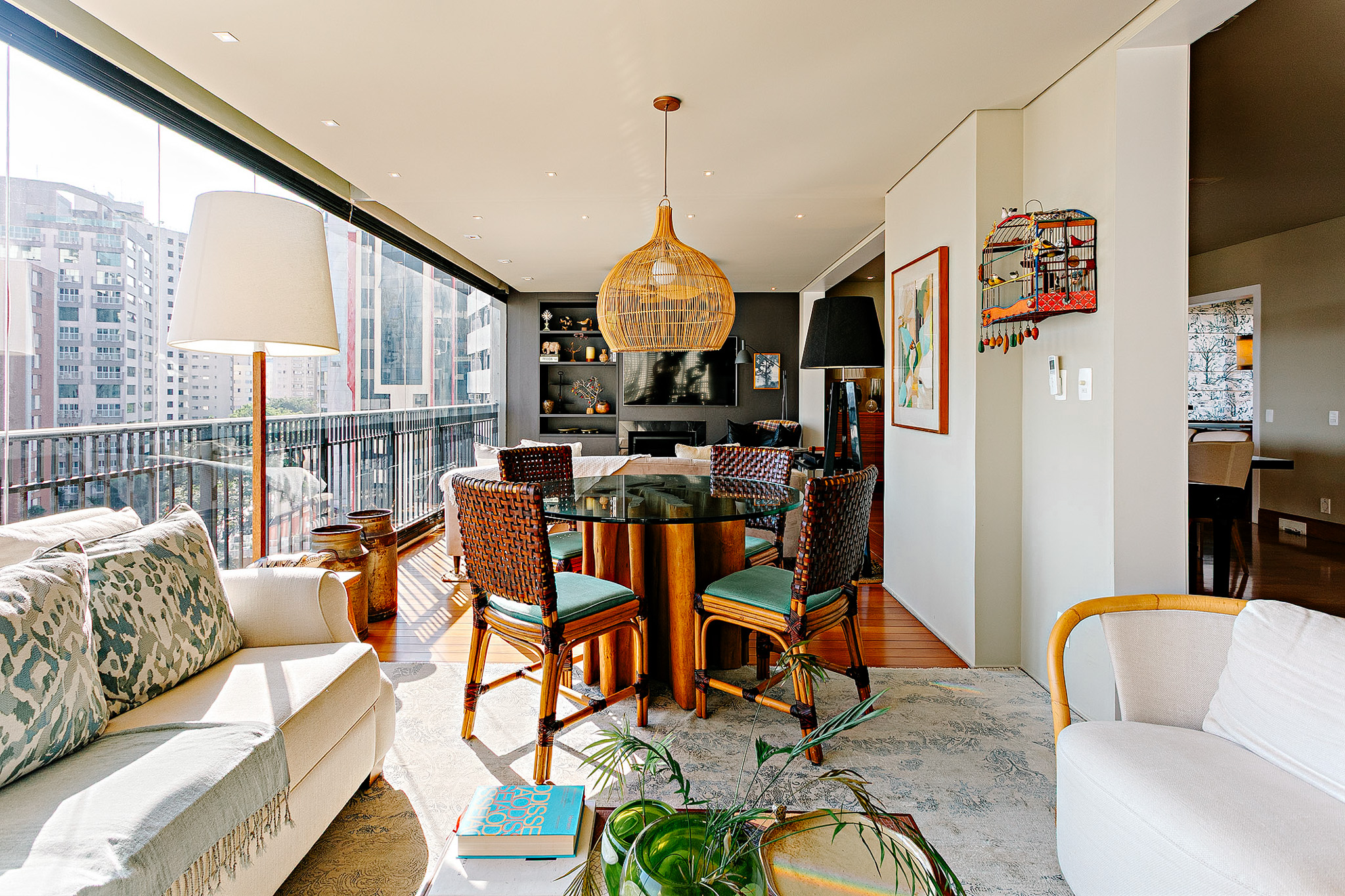 Apartamento no Paraíso