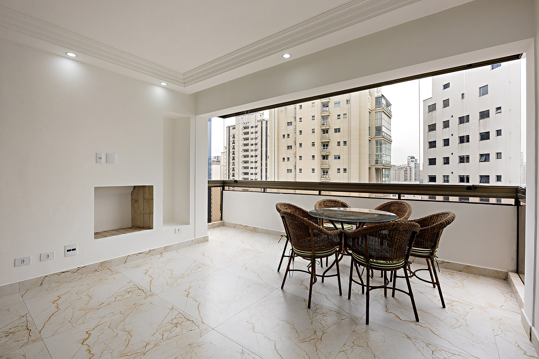 Apartamento no Planalto Paulista