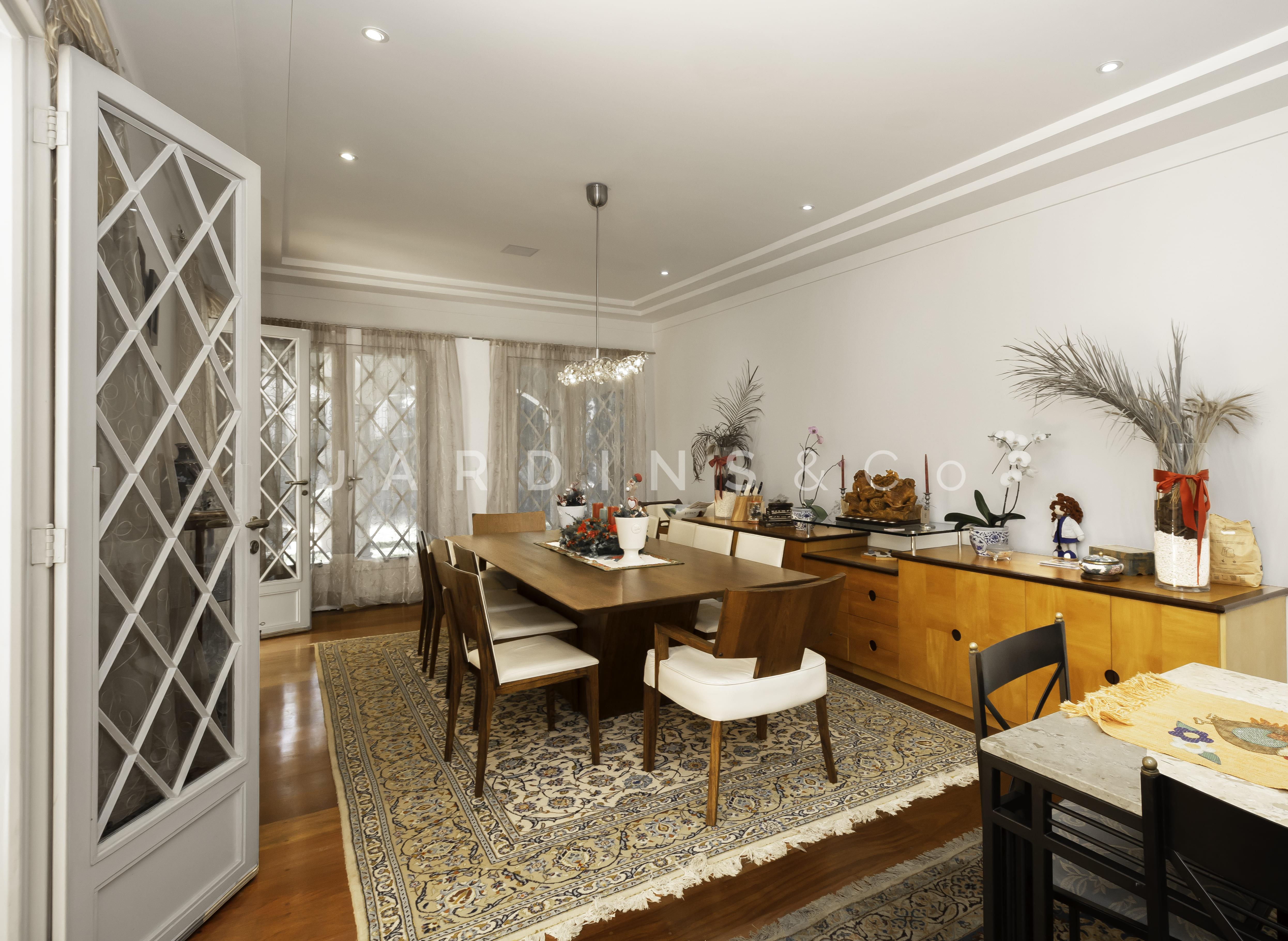 Casa em Condomínio no Jardim Petrópolis