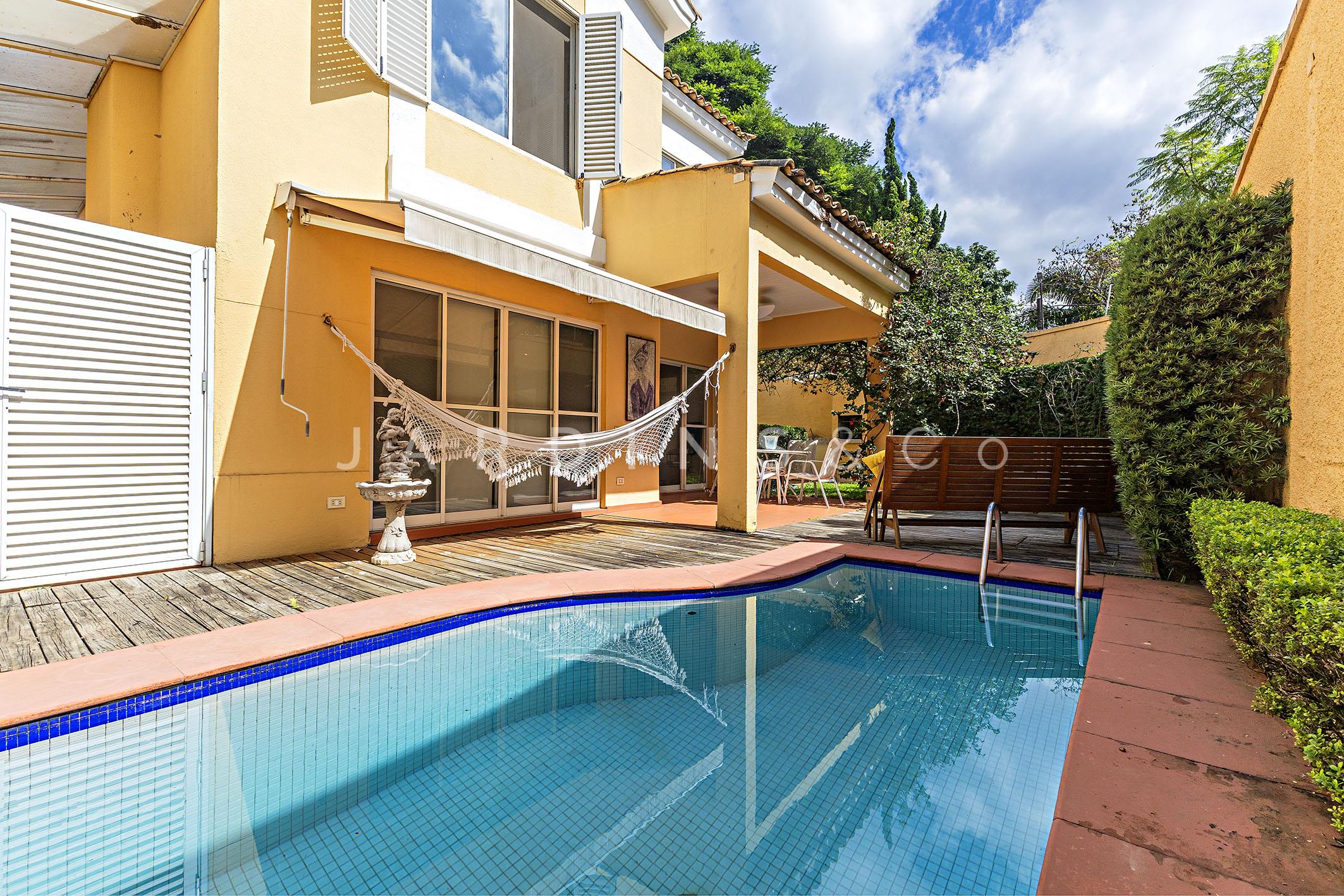 Casa em Condomínio no Santo Amaro
