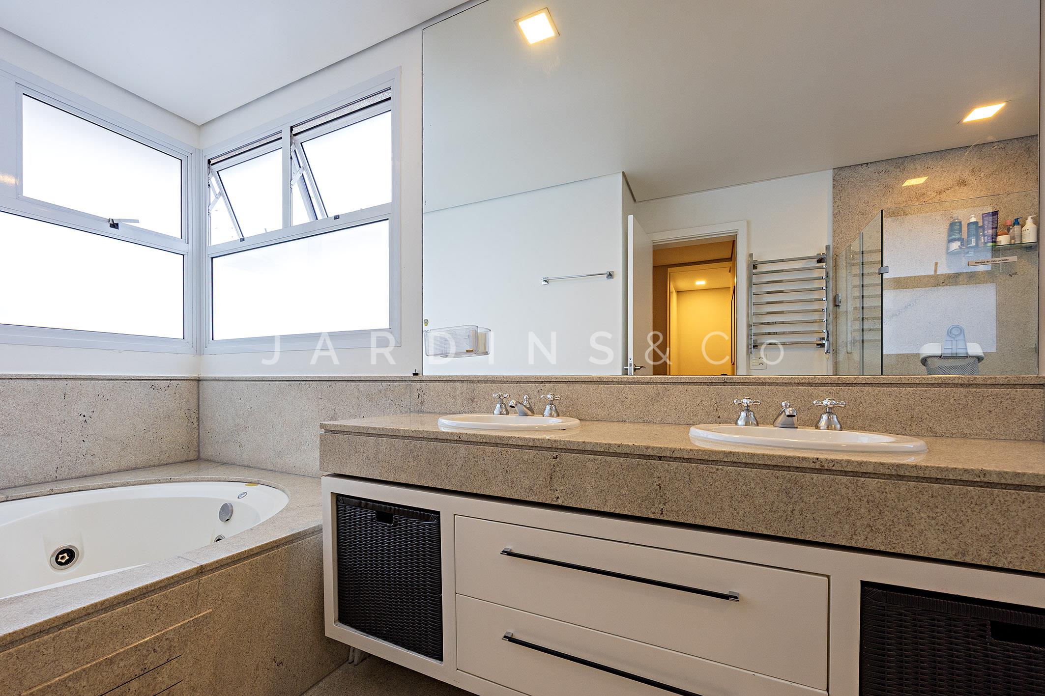 Apartamento no Itaim Bibi
