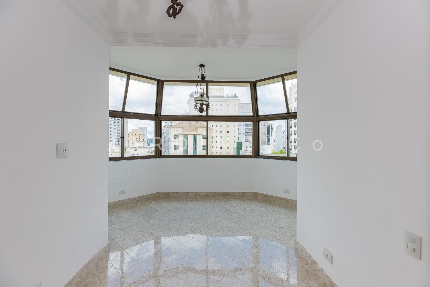 Apartamento no Jardim Paulista